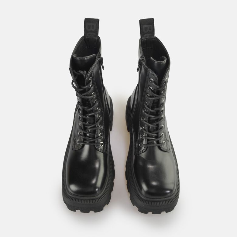 Nabu Lace Up Mid