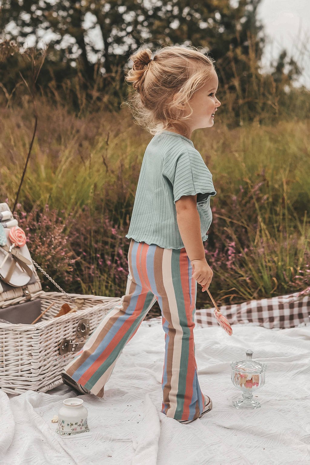 Your Wishes flared broek groen