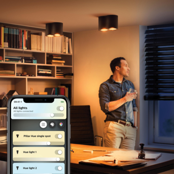 Philips Hue Pillar opbouwspot 2x5W zwart incl. switch en bluetooth