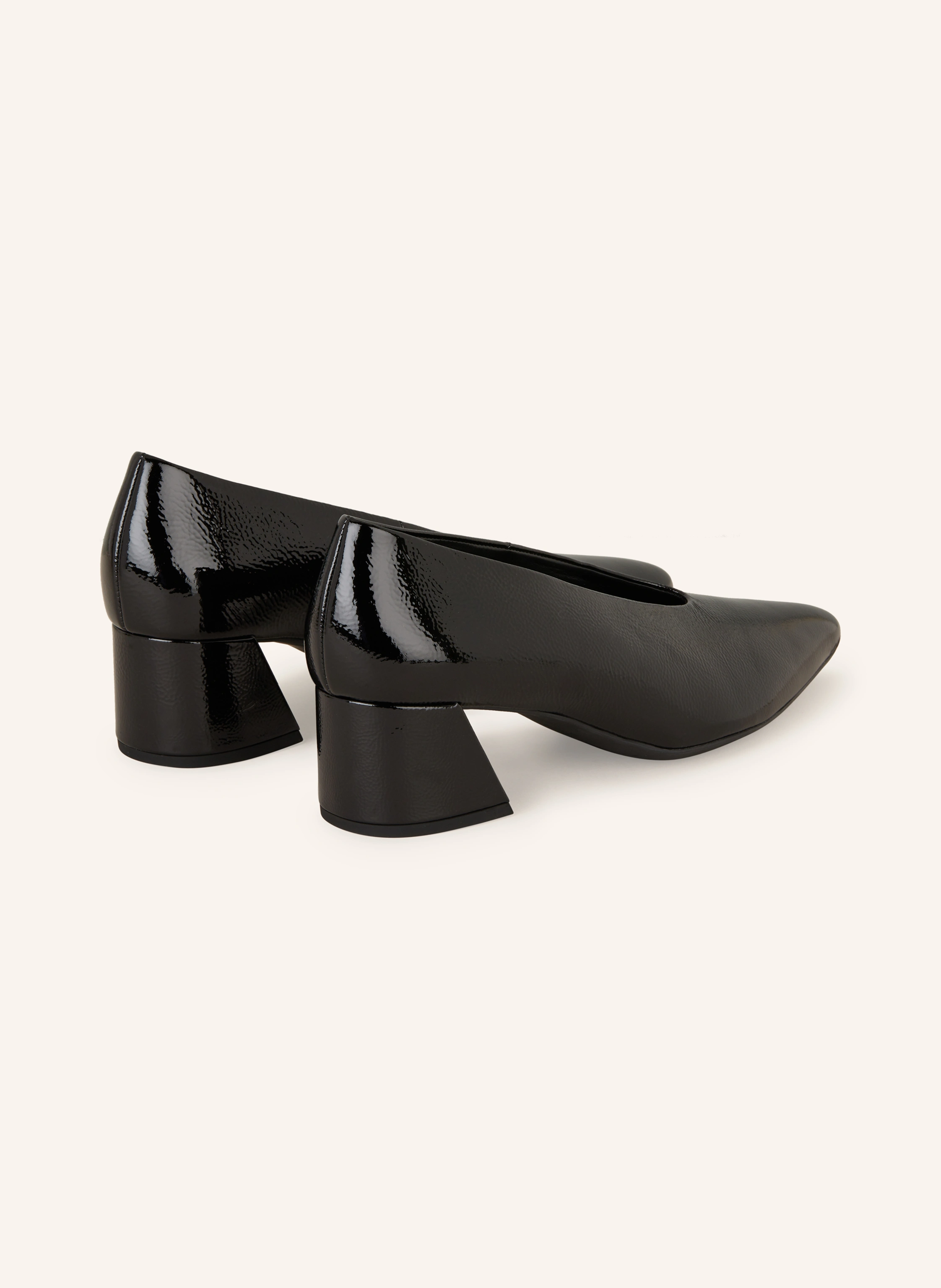 Högl Lack-Pumps