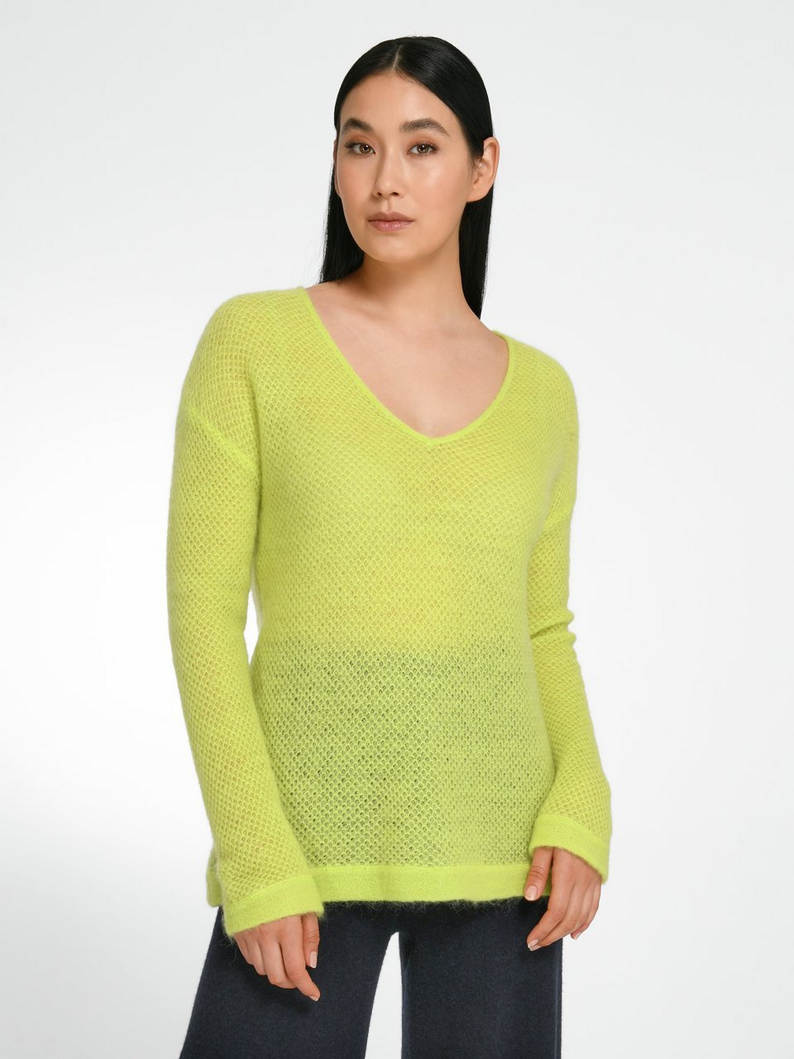 V-Pullover