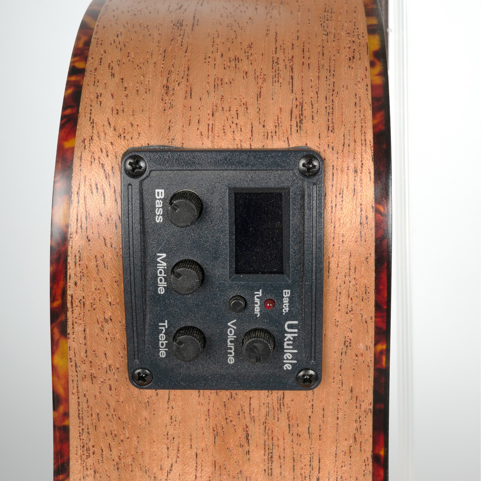 Cascha HH2048E Premium Mahogany E/A tenor ukelele set