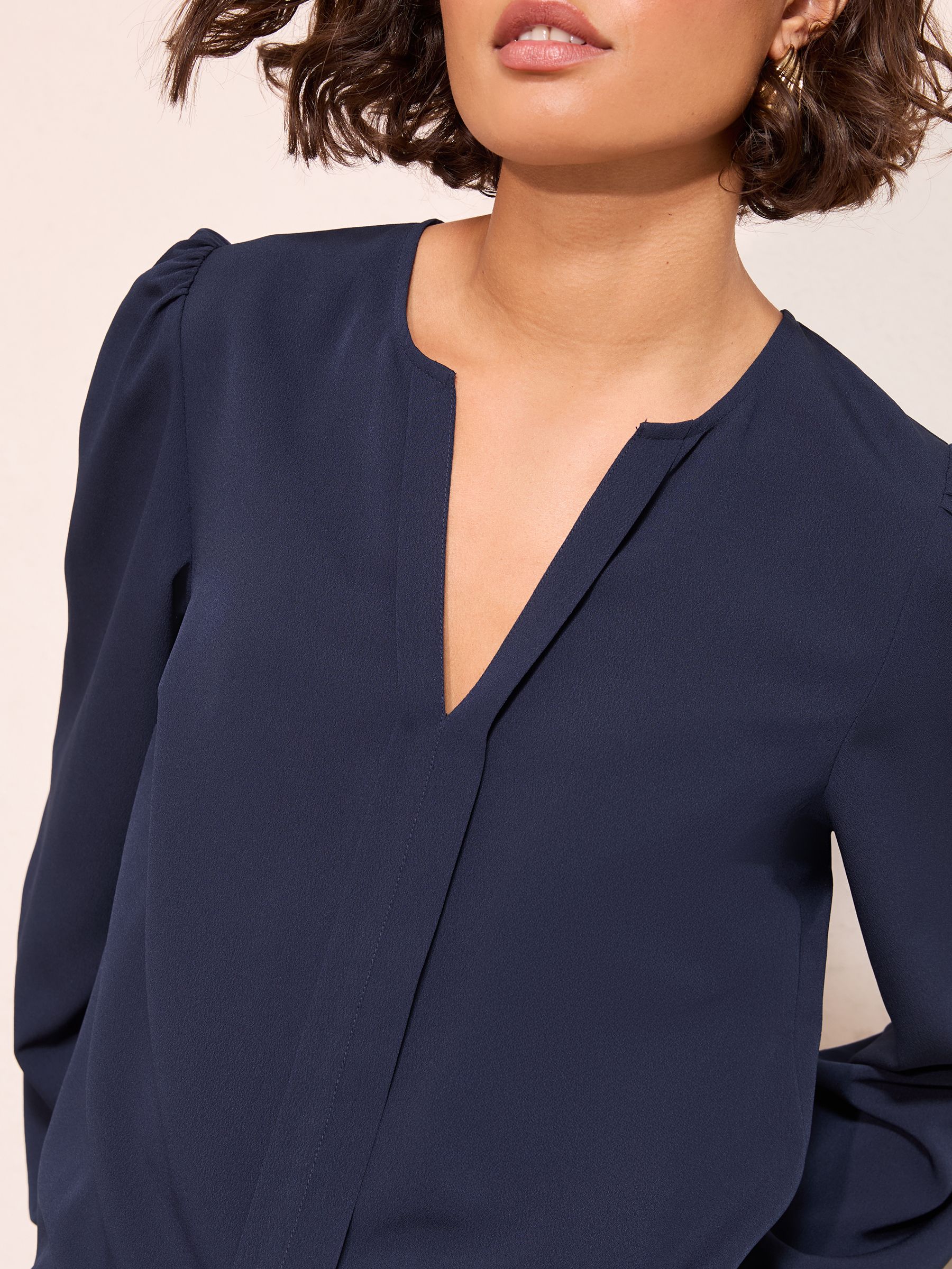 Donkerblauw - Friends Like These Long Sleeve Pleat Front Detail Blouse