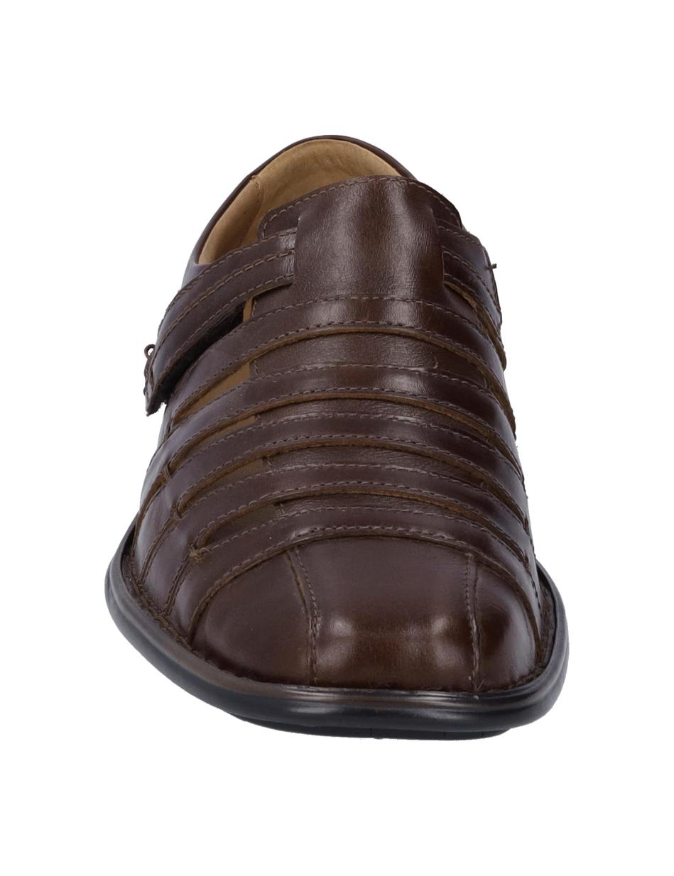Slipper Steven, marone