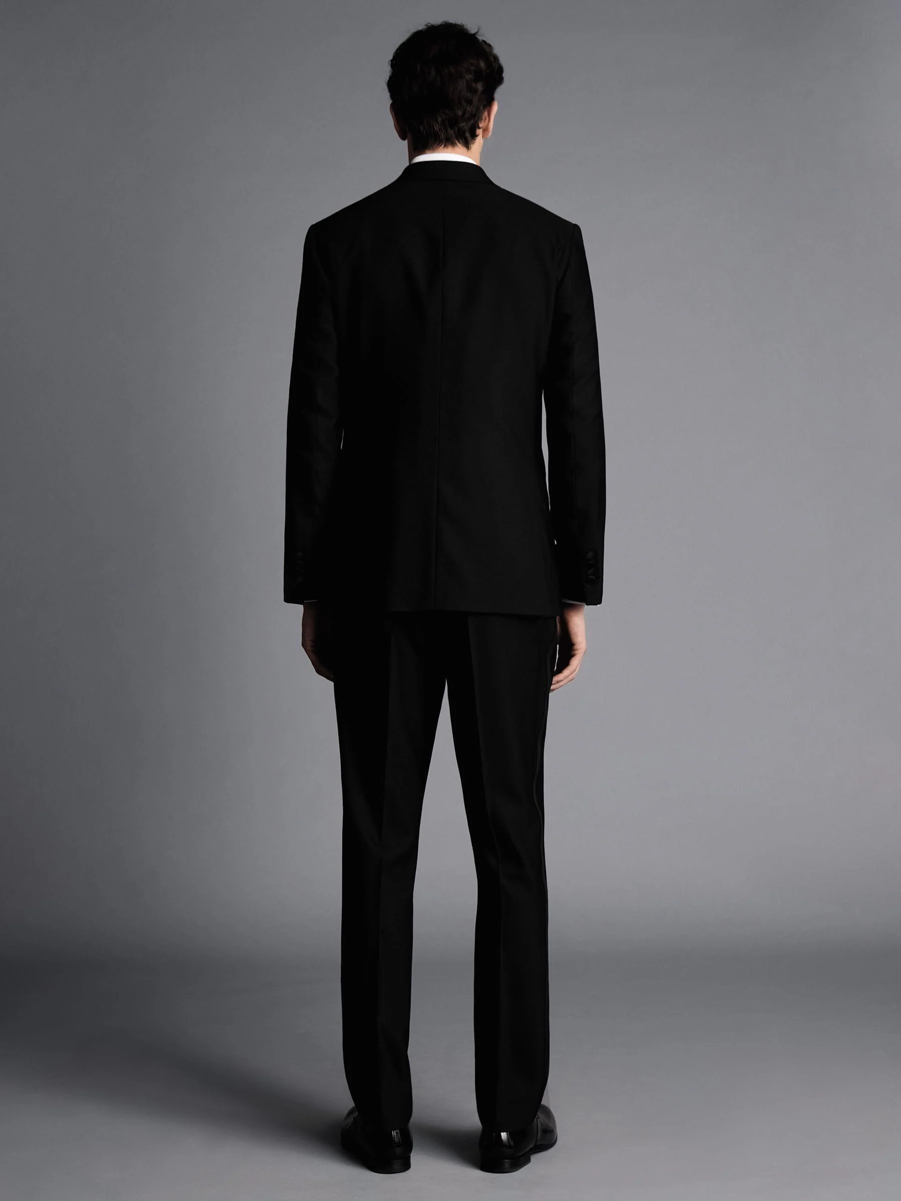 Charles Tyrwhitt - Slim-fit dinerkostuum met reverskraag: colbert