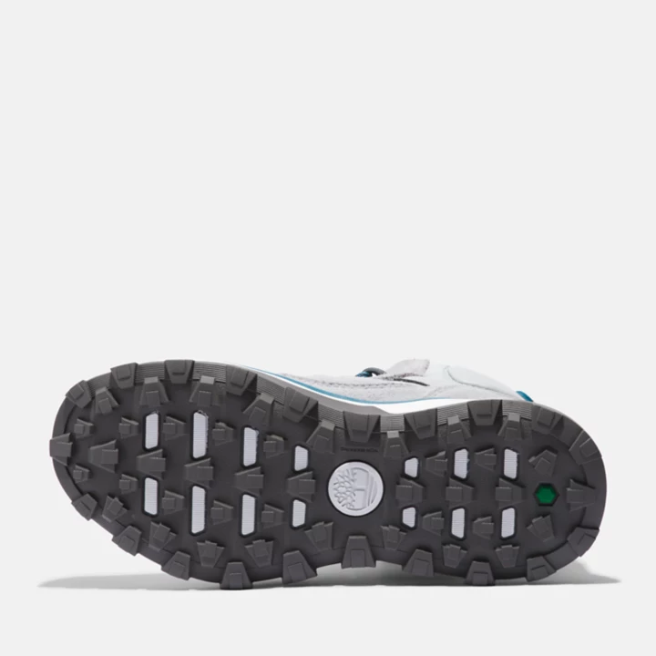 Bota de caminhada impermeável Trail Trekker para jovens na cor cinza claro.
