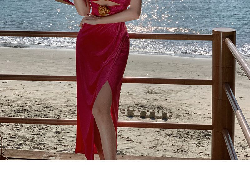 Moanum - Strapless maxi-jurk met bloemendetail en uitgesneden zijkanten