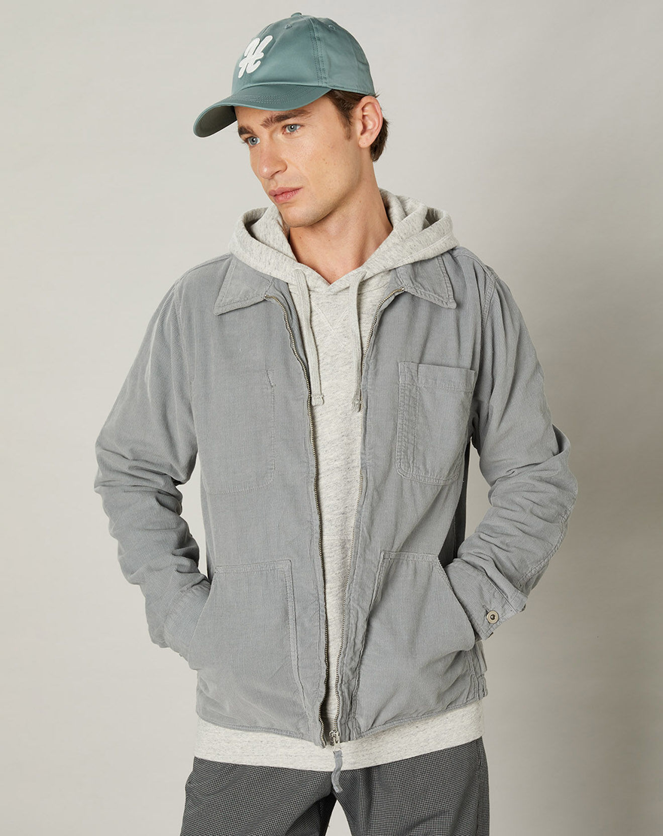 Hartford Veste en Velours Milleraies Damon vert sage