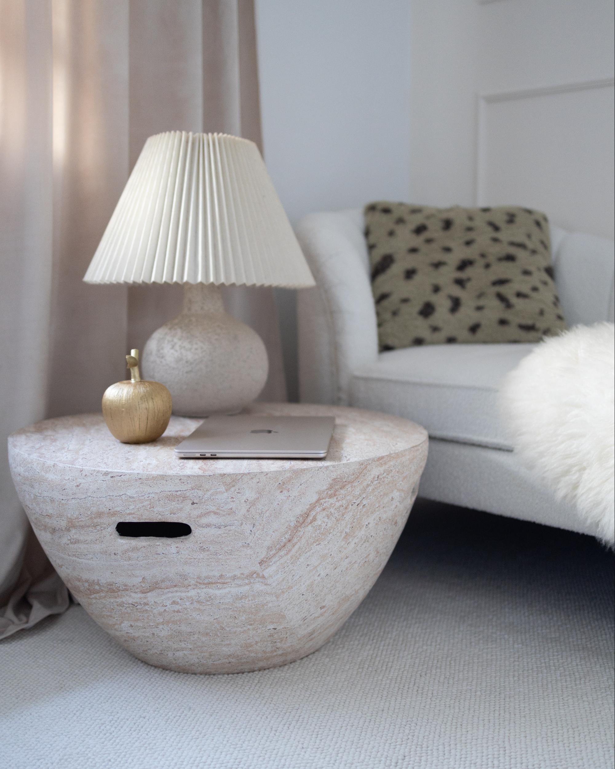 Salontafel VICARELLO 68 cm 68 cm Travertijn-effect