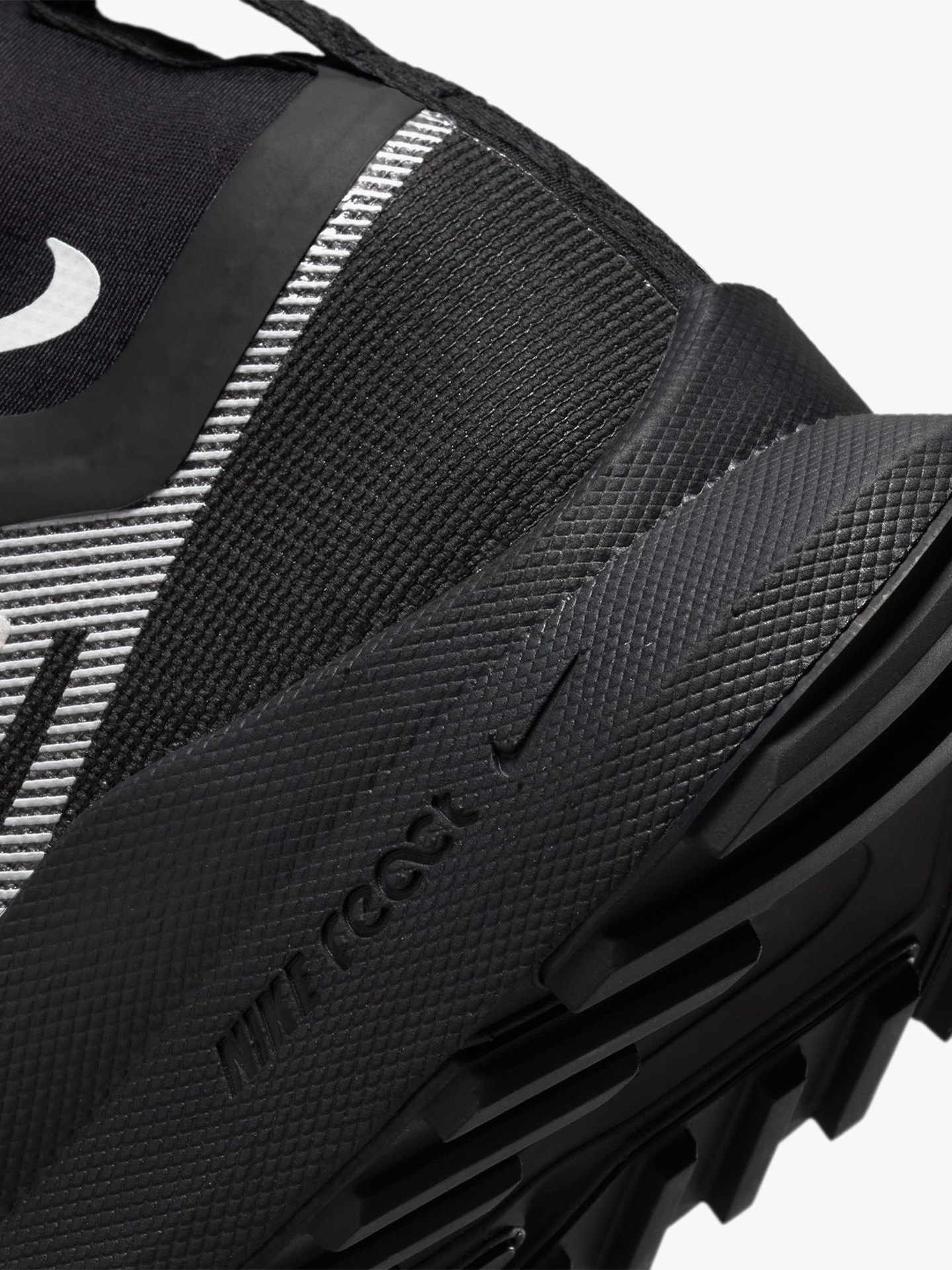 React Pegasus Trail 4 GTX