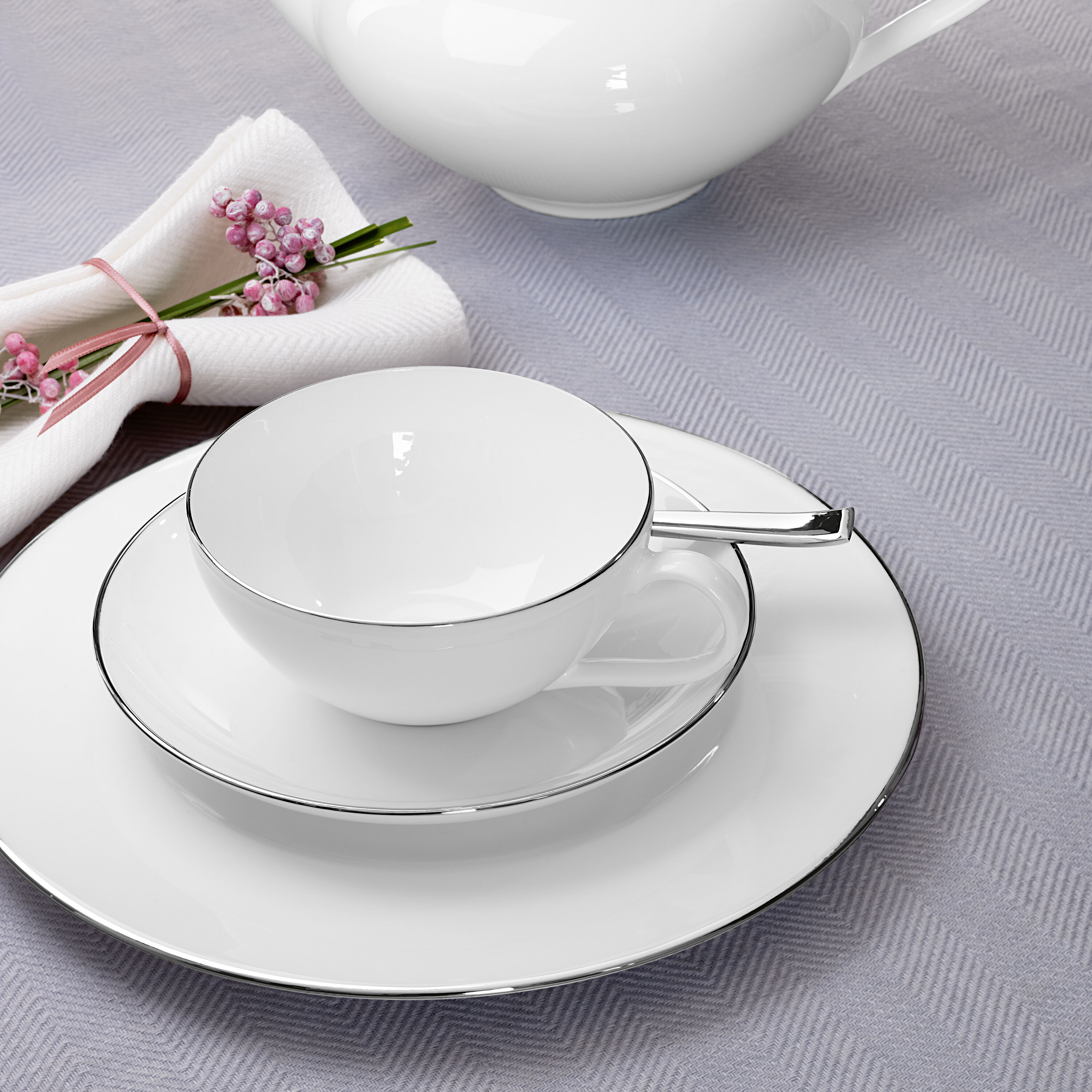 Anmut Starter set White, Premium Bone Porcelain