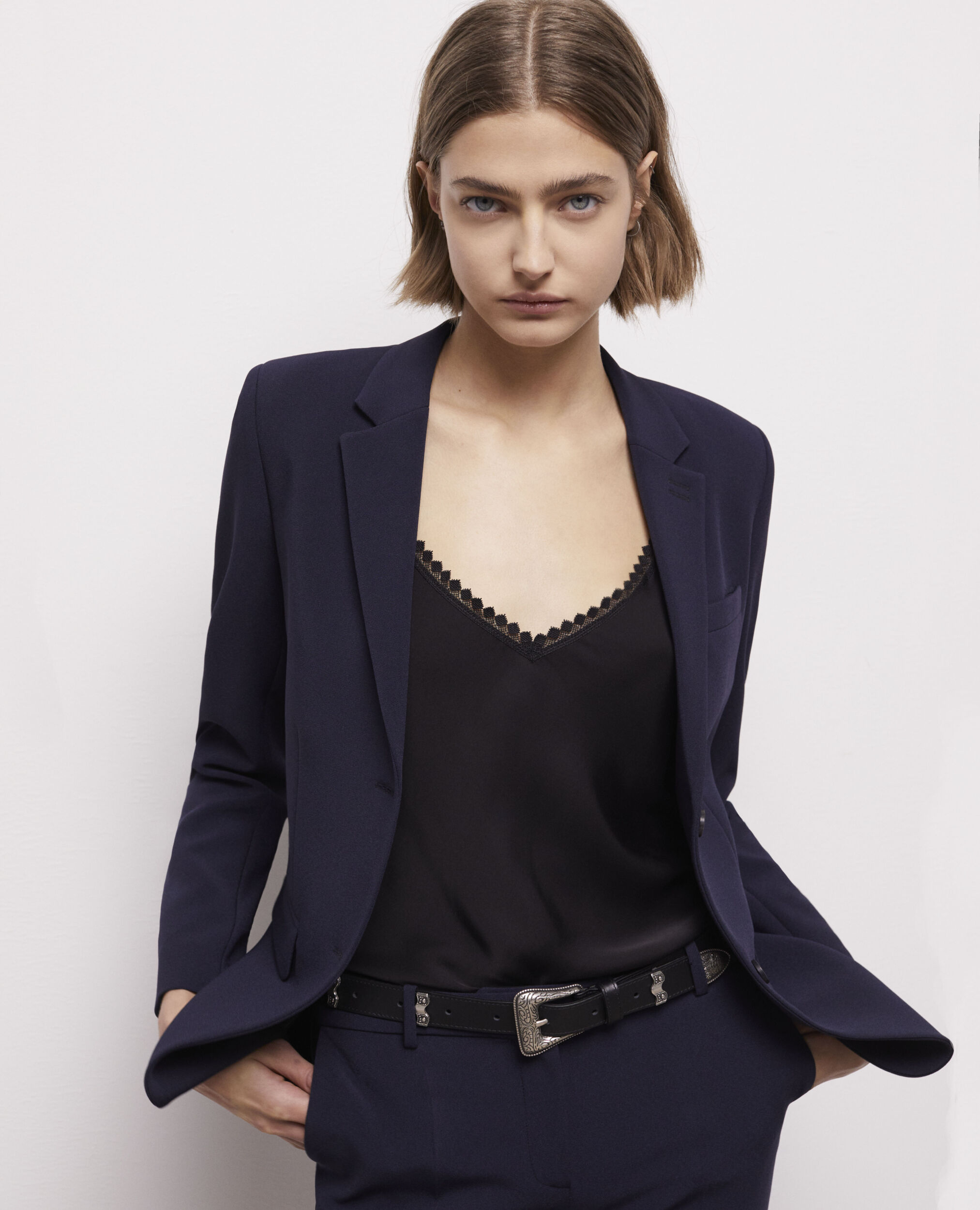 Veste de costume en crêpe bleu marine