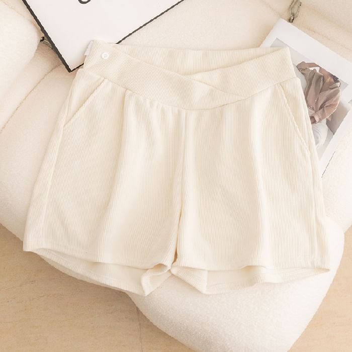 NEUF - Effen zwangerschapsshorts met elastische taille