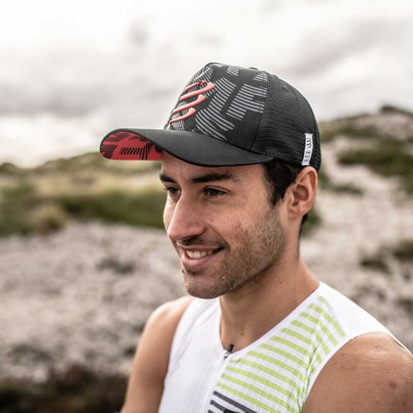Casquette trail COMPRESSPORT TRUCKER CAP BLACK