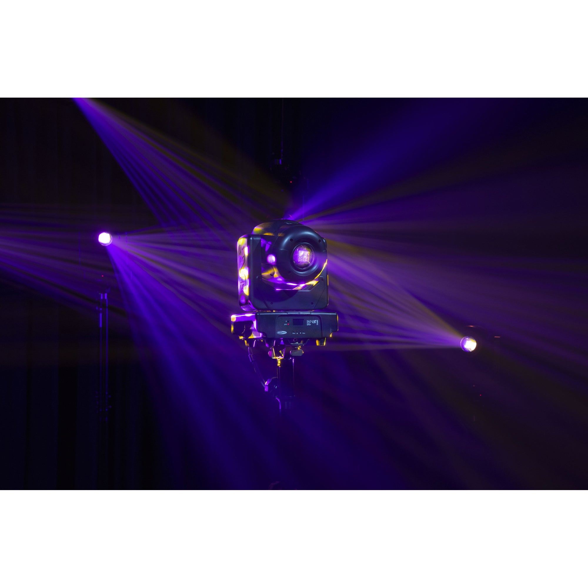 Showtec Shark Spot Two LED spot moving head