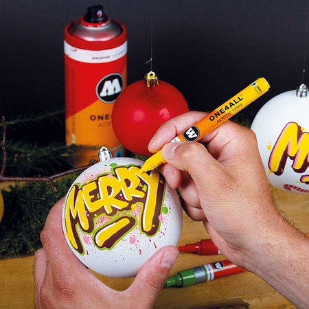 Molotow One4All 127HS 2 mm Basic-Set 1 by MolotowAcrylmarker - 2 mm