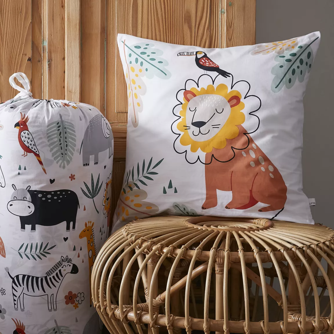 Couette imprimée enfant coton et deux taies d'oreiller (240 x 220 cm) Savane Multicolore