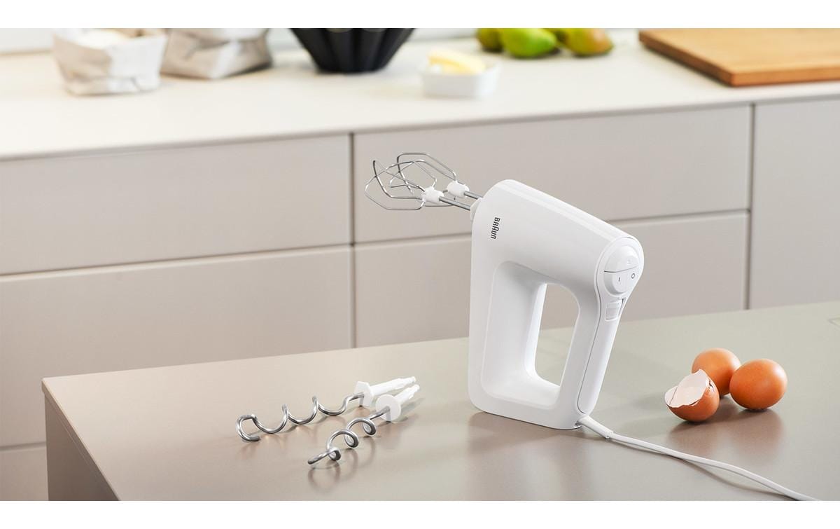 Handmixer MultiMix 3 HM3137WH WeissHandmixer mit Knethaken, Zerkleinerer und Mixbecher