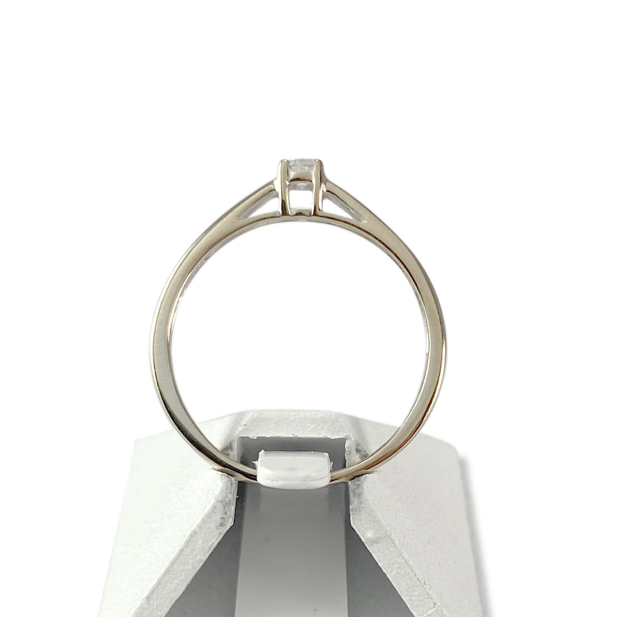 Bague solitaire d'occasion or 750 blanc diamant 0.10 carat