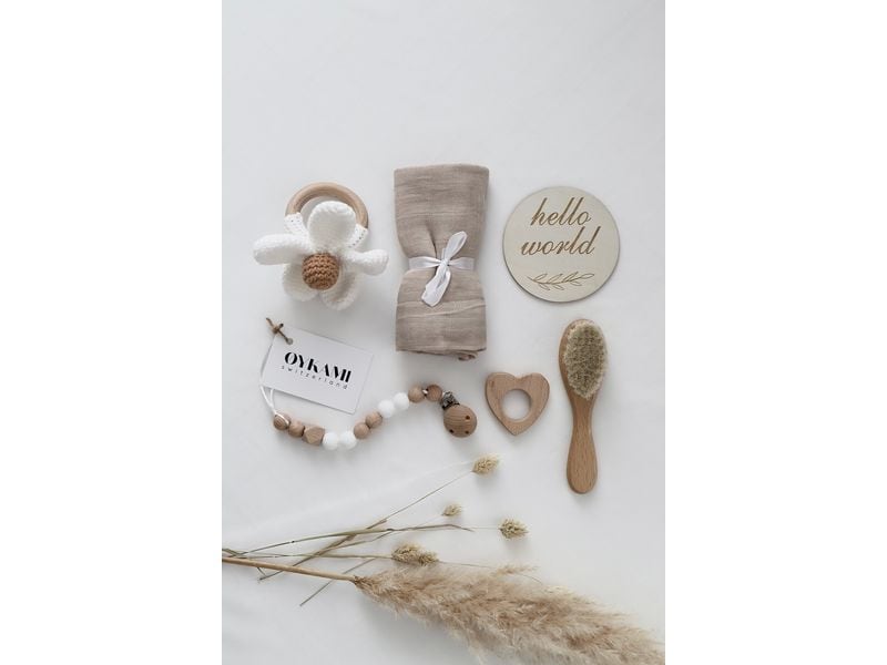 Oykami Geschenkset «Bloom» Geschenkbox zur Geburt