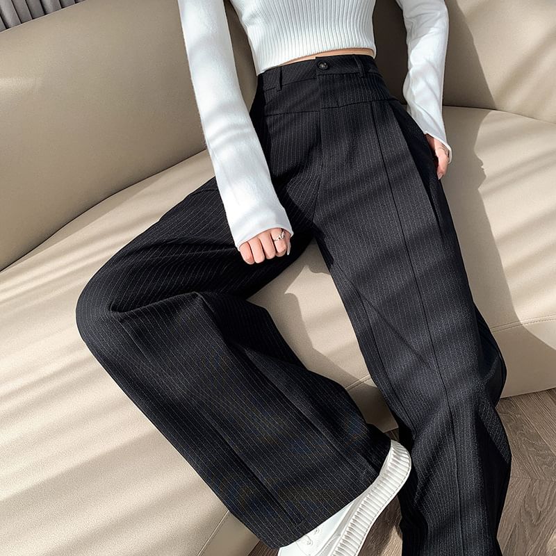 Odestra - Wijde broek met hoge taille en krijtstreep