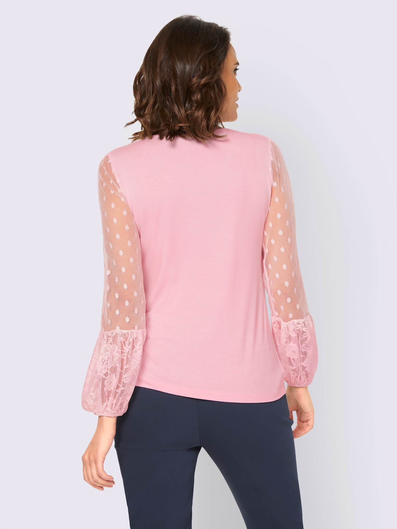 T-shirt dentelle aux manches
