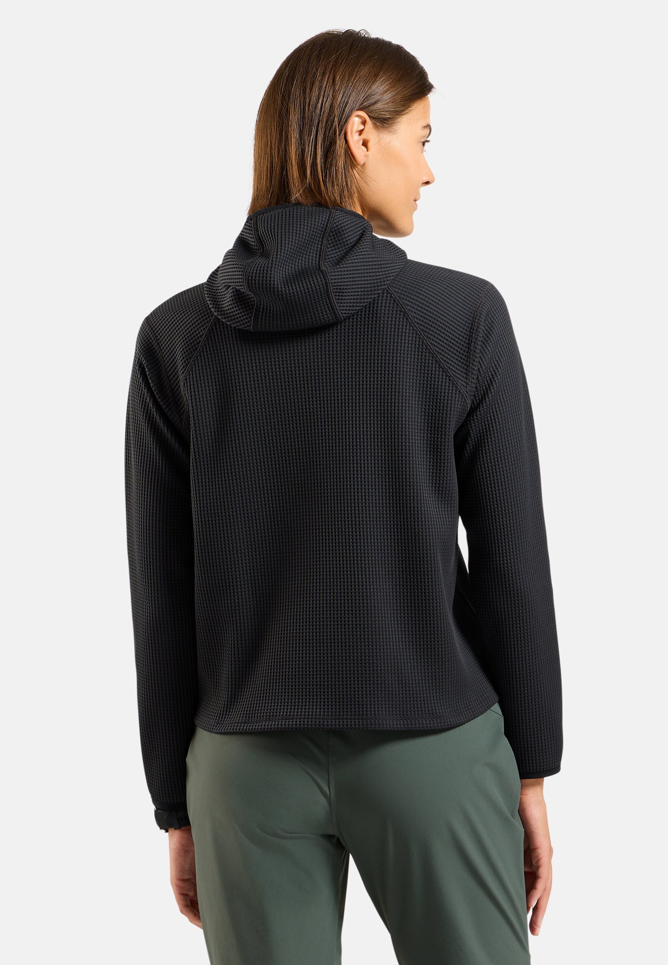 Cubic Multisport Mid Layer mit Kapuze in black