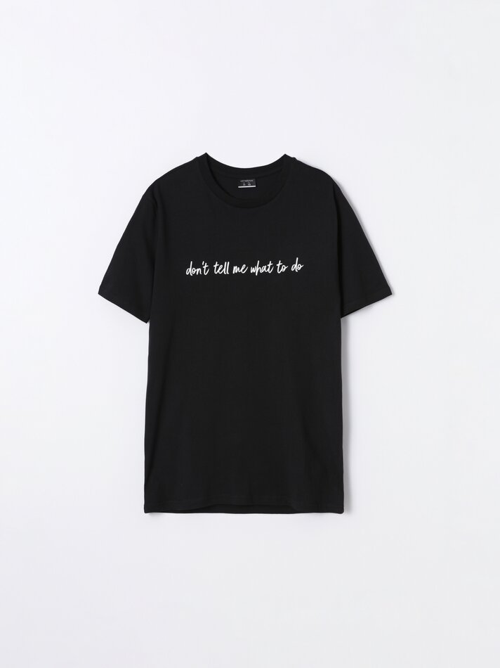Pacote com 4 camisetas estampadas - Brancas