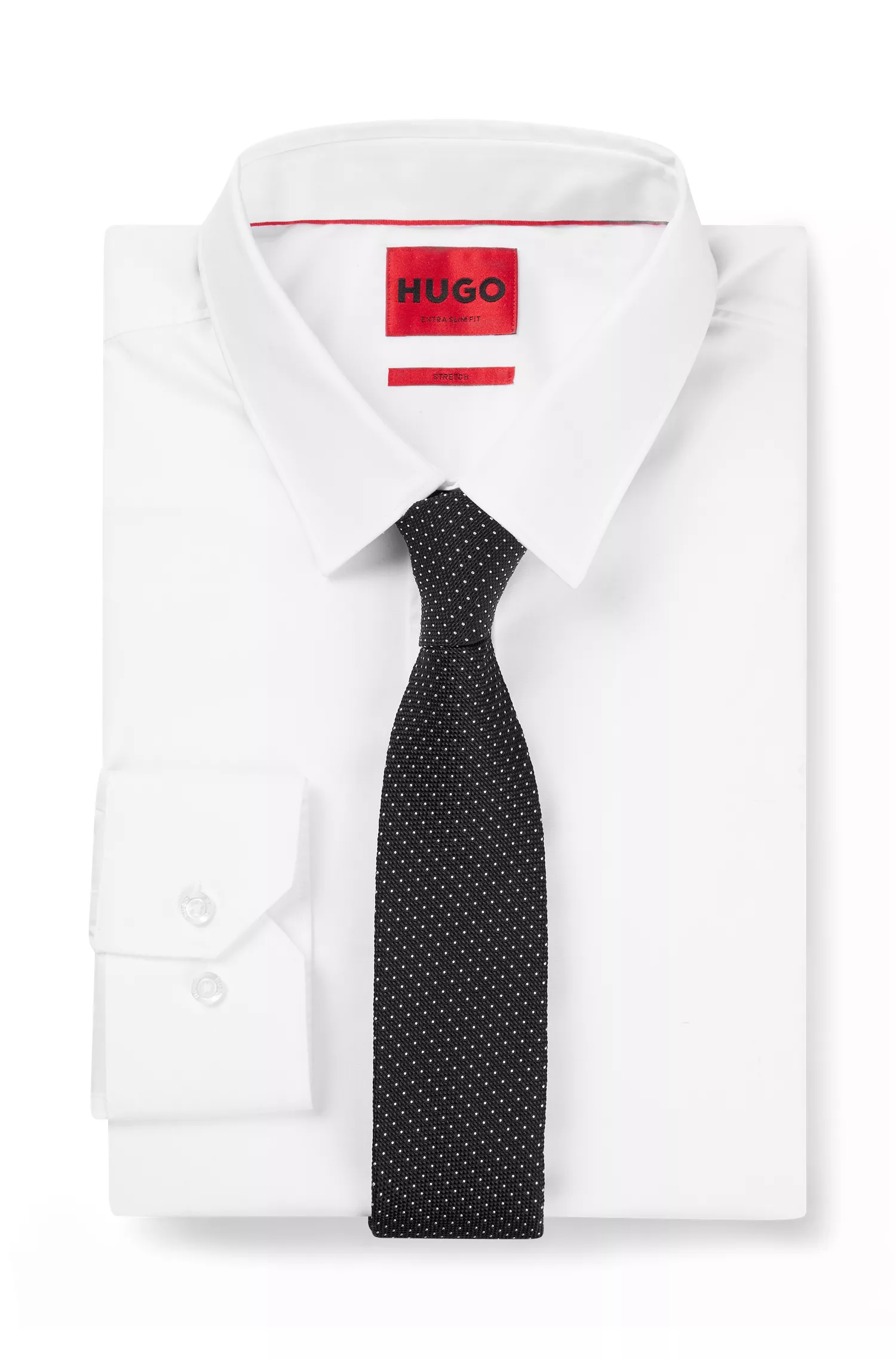 Gravata HUGO vermelha em pura seda com padrão jacquard.