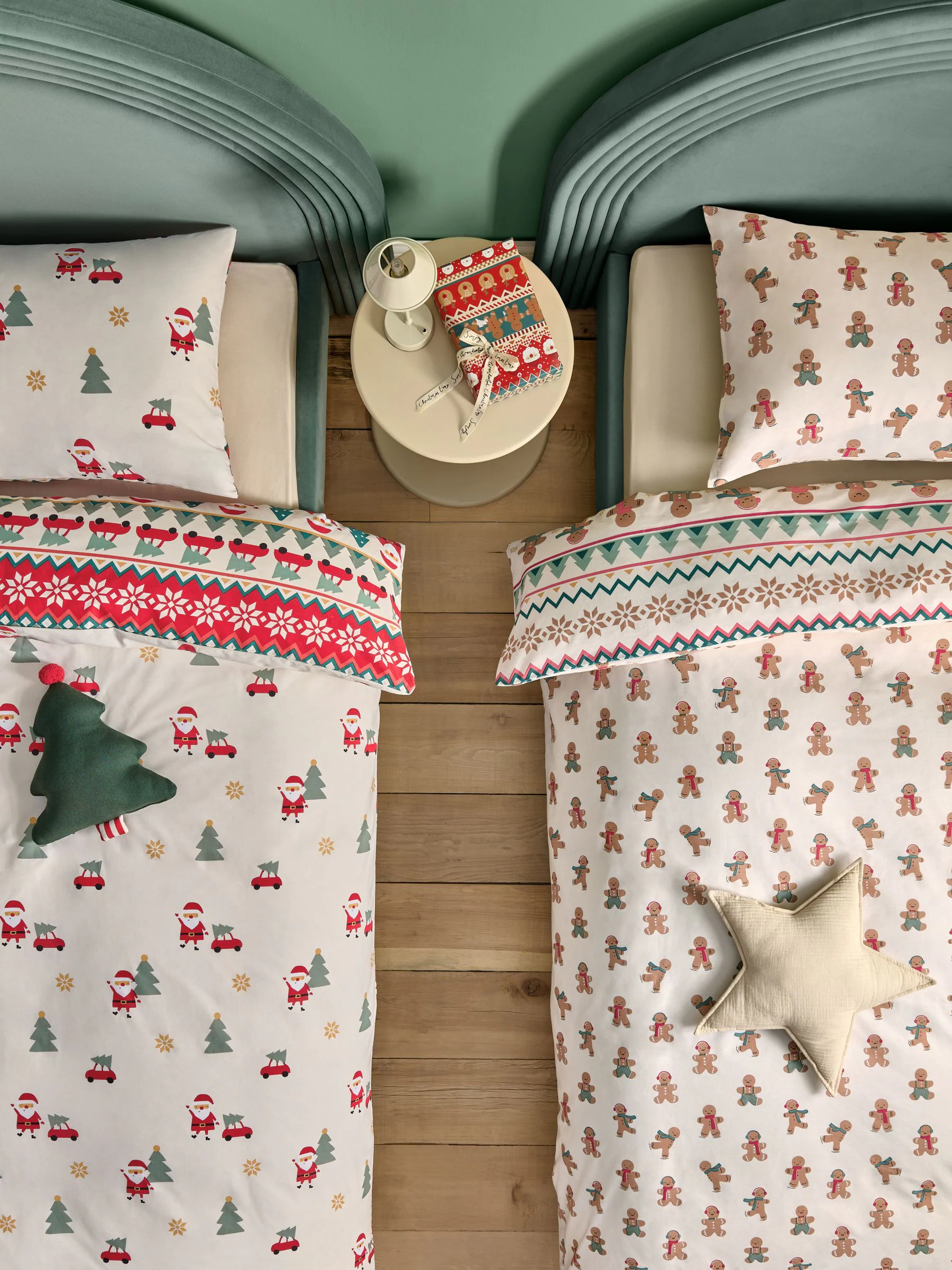 Christmas Duvet Cover and Pillowcase Set 2 Pack