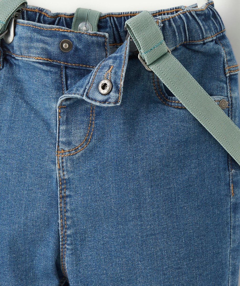 JEAN BÉBÉ GARÇON EN DENIM LOW IMPACT AVEC BRETELLES AMOVIBLES