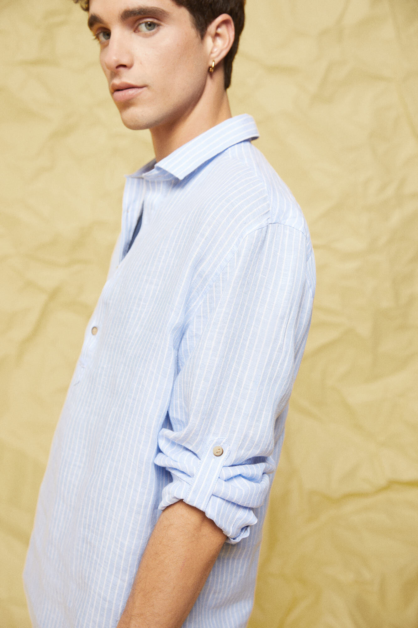 Camisa de linho listrada - azul claro