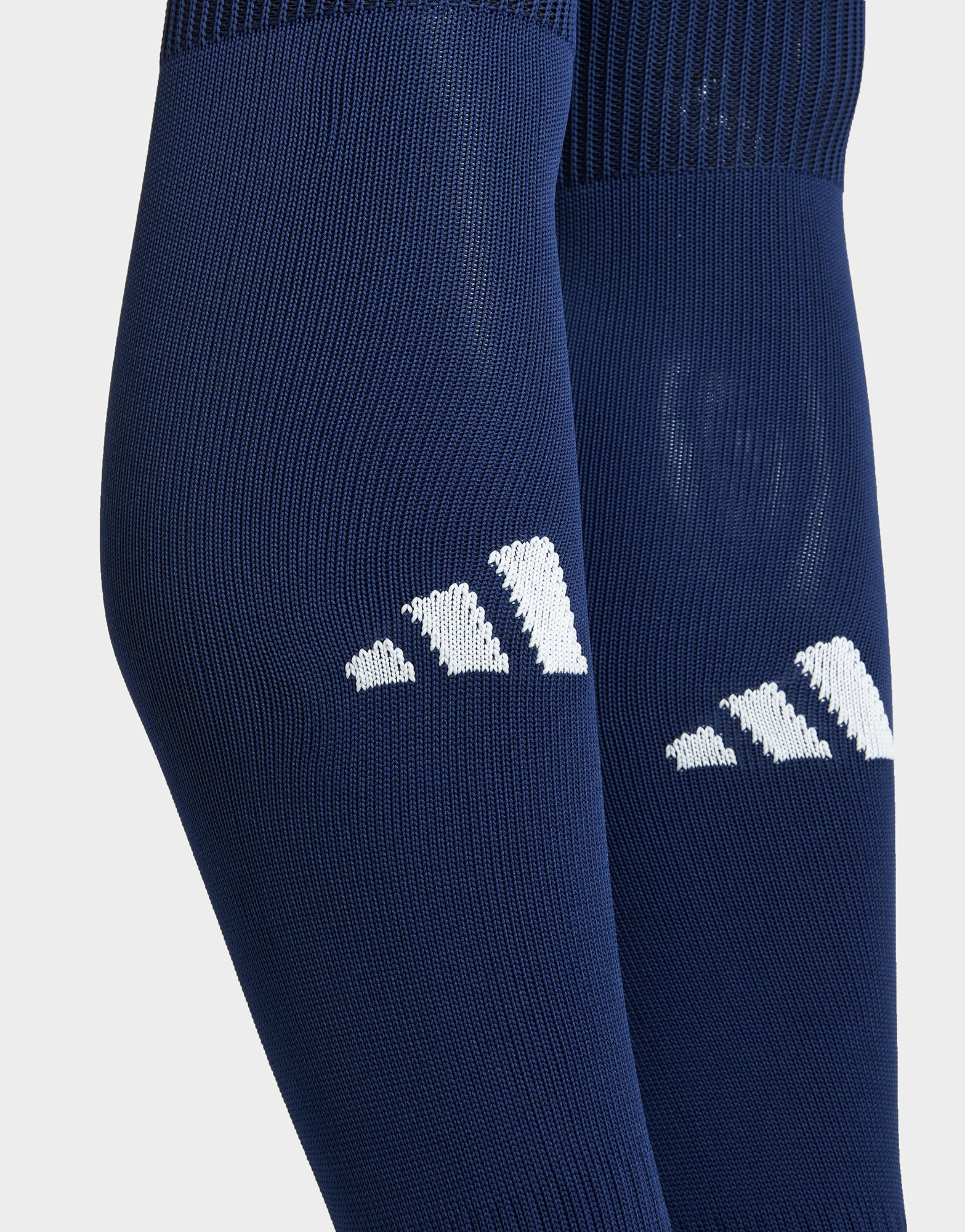adidas Milano 23