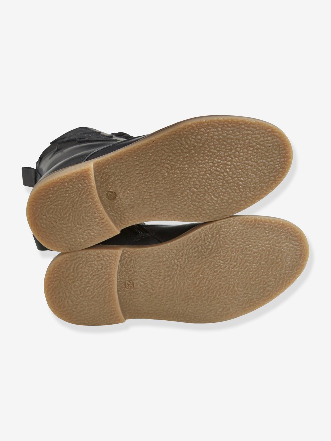 Botas de cano curto em couro com cadarço e zíper, para meninas, cor preta lisa.