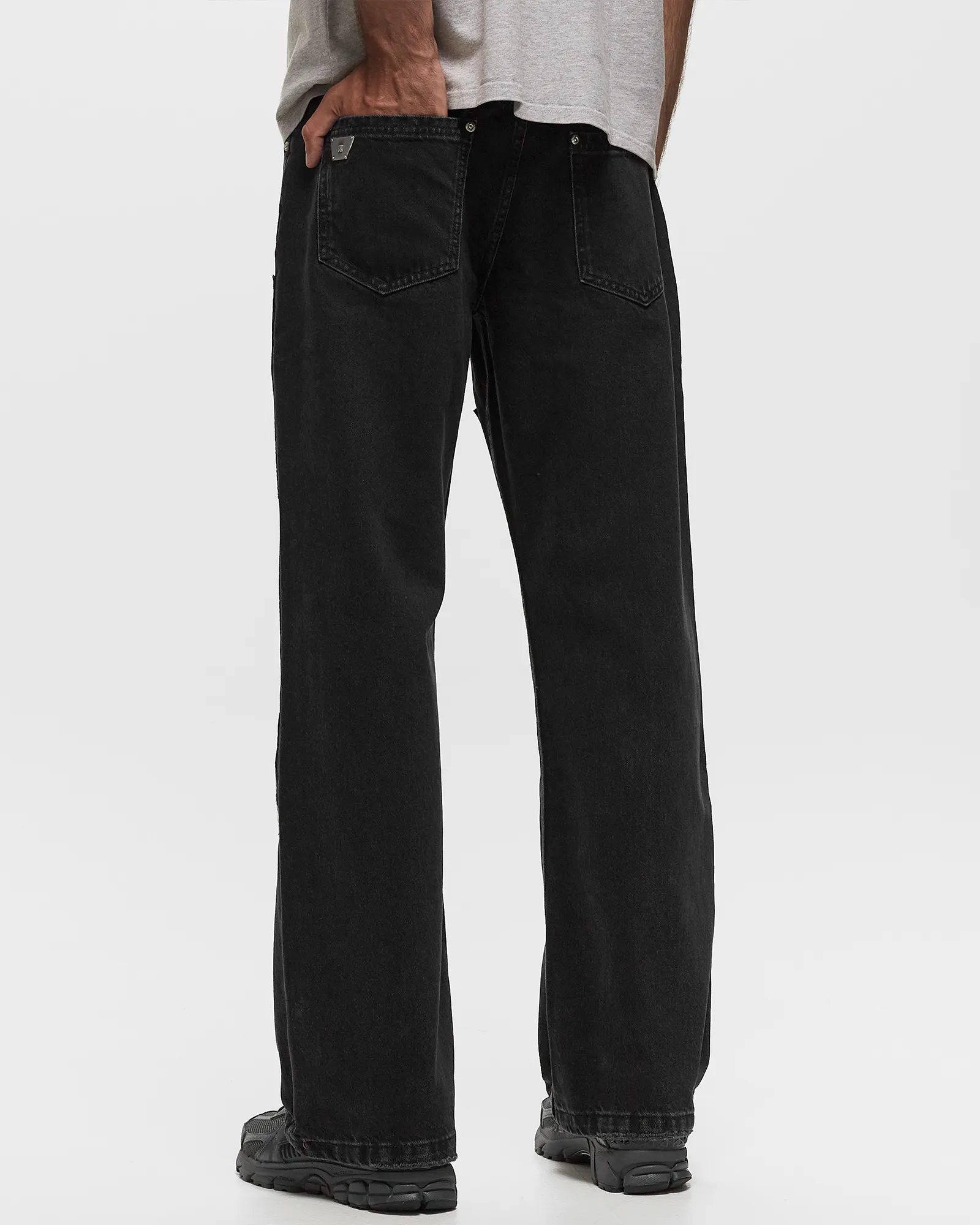 MISBHV DARK ROOM CARPENTER TROUSERS