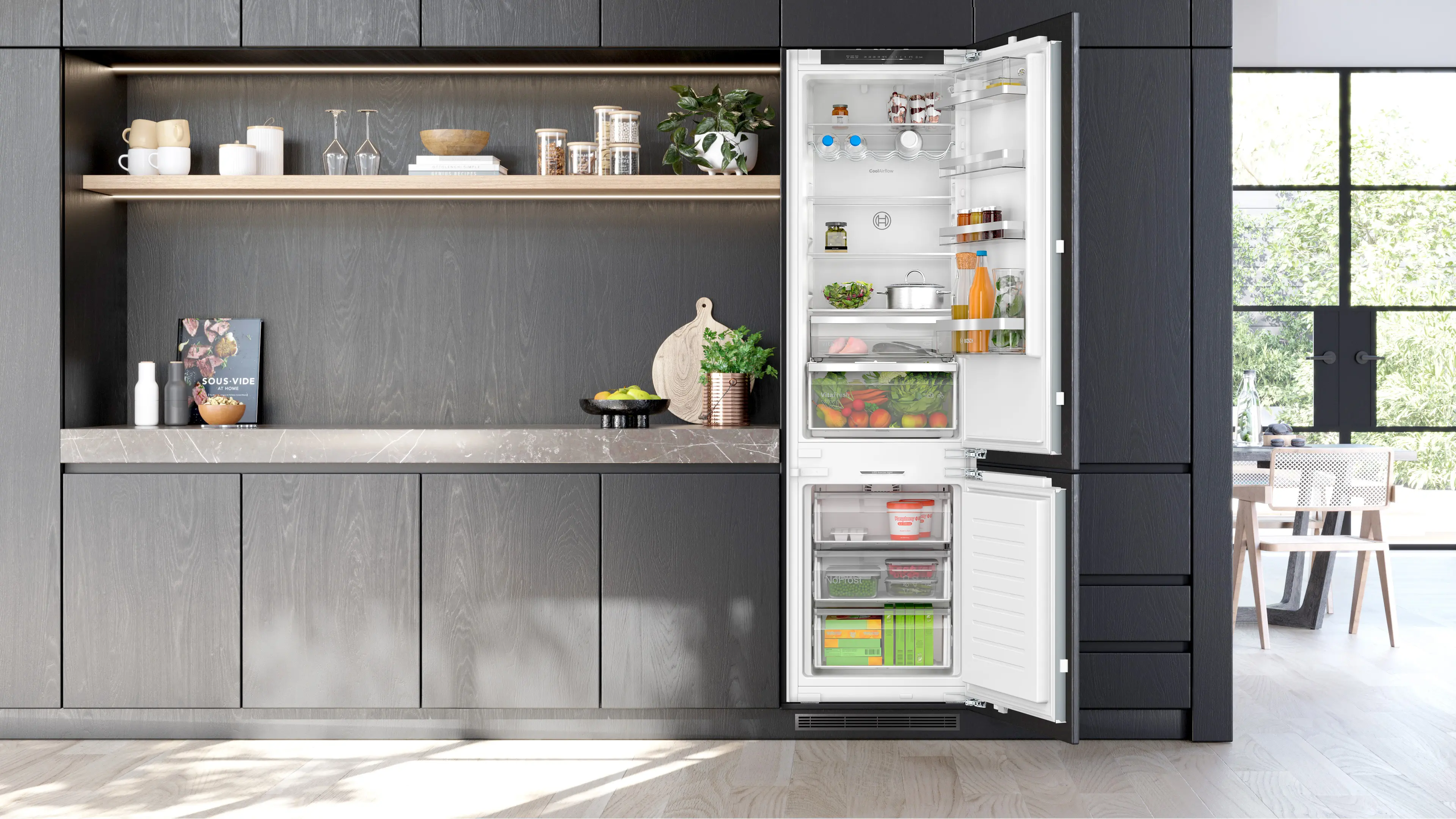 Serie 6 Inbouw koel-vriescombinatie 193.5 x 55.8 cm Vlakscharnier met SoftClose