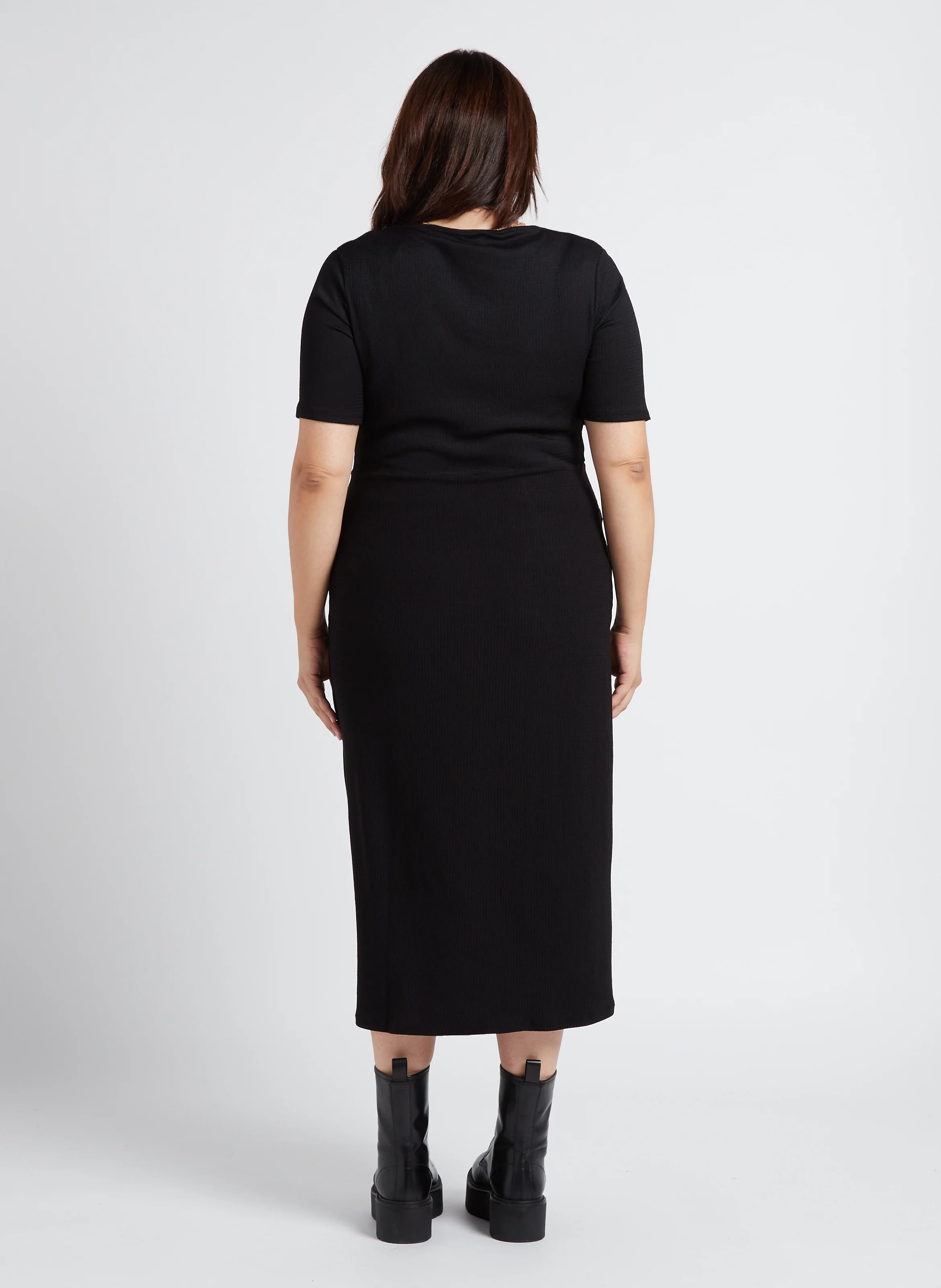 Robe midi col carré| Noir