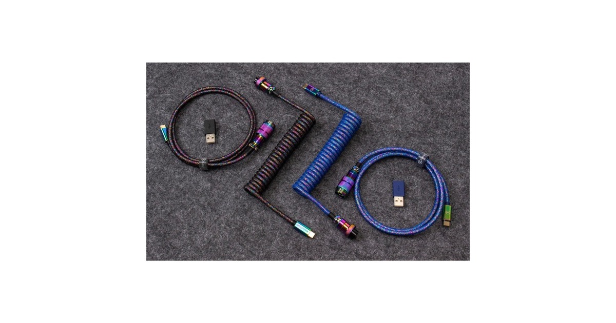 KeychronPremium Coiled Aviator Cable USB-C 3.2 Gen 1 kabel  (Blauw, 1,08 meter, rechte stekker)