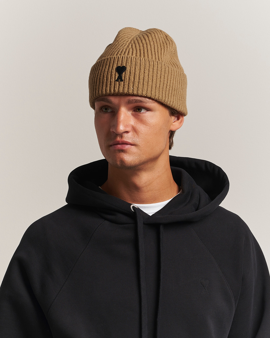 AMI Heart Logo Beanie Camel