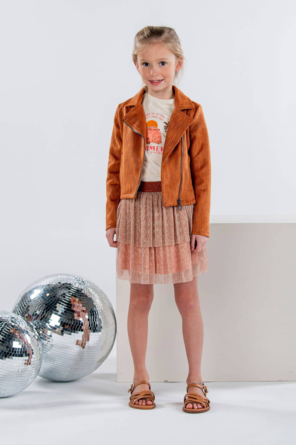 B.Nosy rok Beth roze/goud