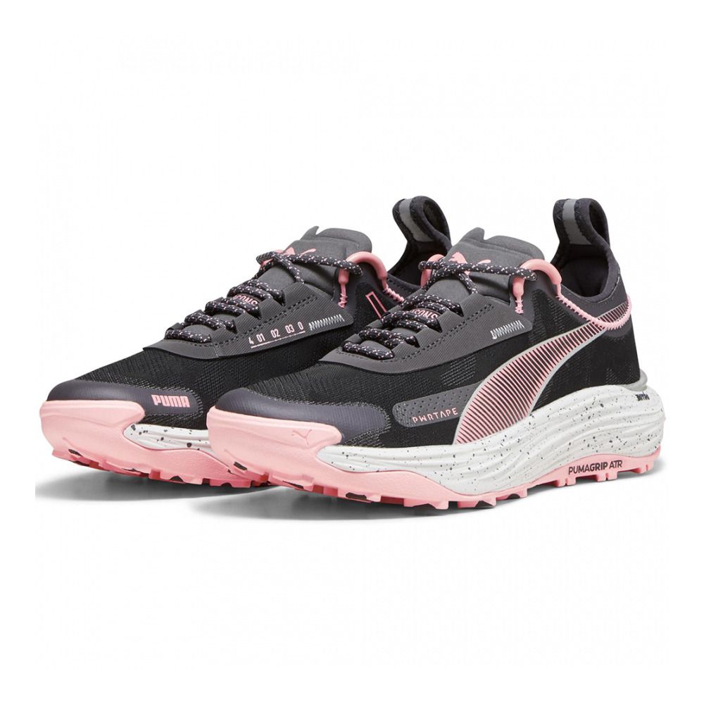 Puma VOYAGE NITRO 3 N - Chaussures trail Femme cool dark gray/koral ice