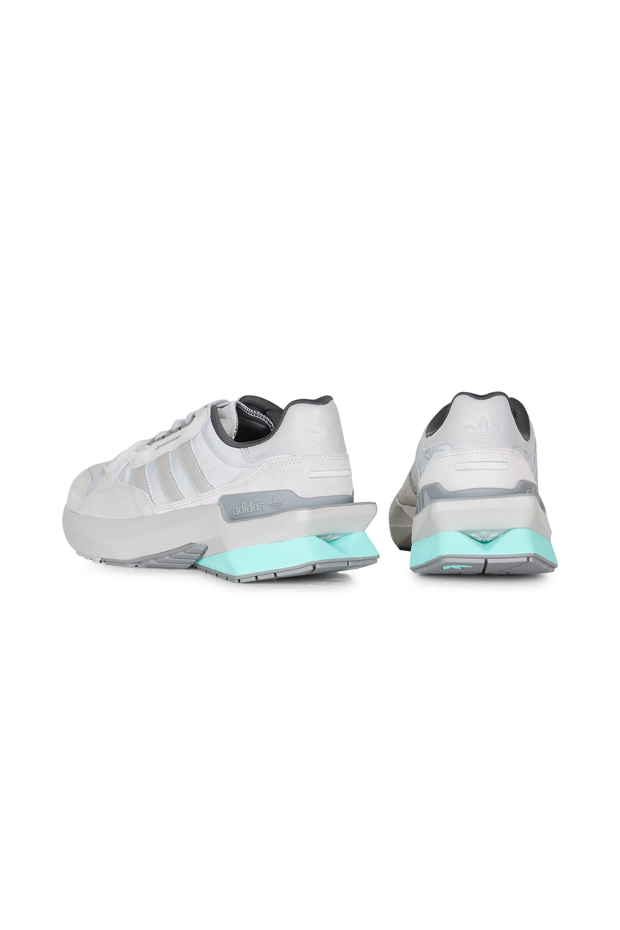 ADIDAS Baskets v TREZIOD PT Gris