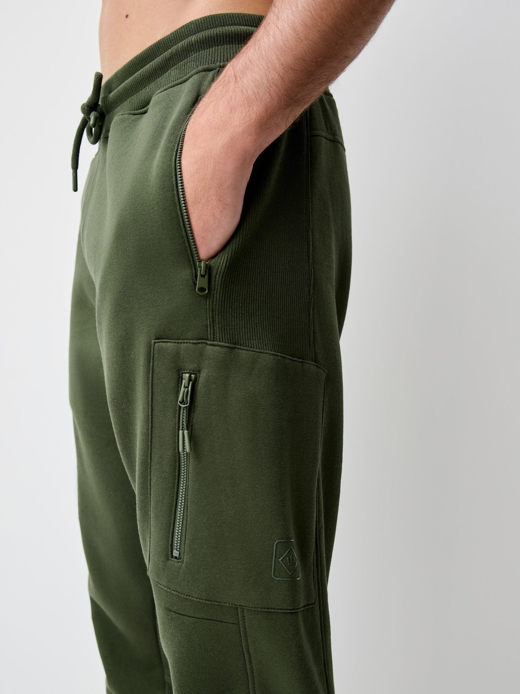 Kakigroen - Utility Style Cargo Joggers