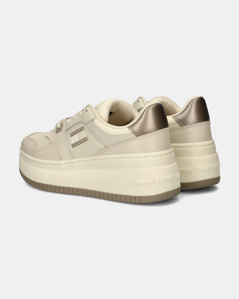 Tommy Jeans Retro Basket Flatform Metal Lage sneakers  - wit