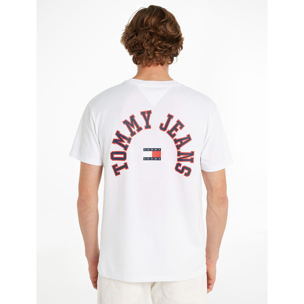 TOMMY JEANS<br>Camiseta com gola redonda e mangas curtas