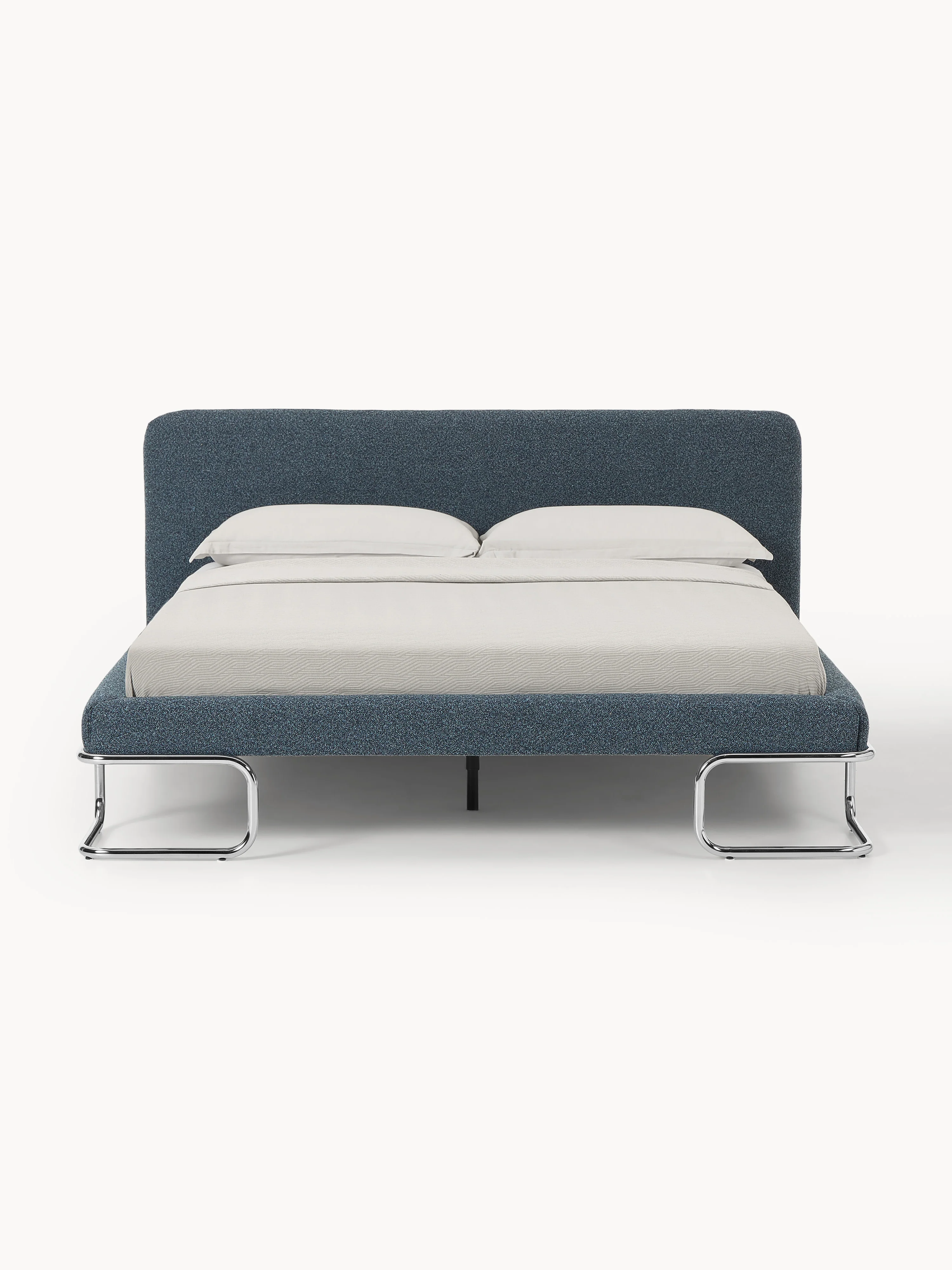Bouclé gestoffeerd bed Olina met metalen poten