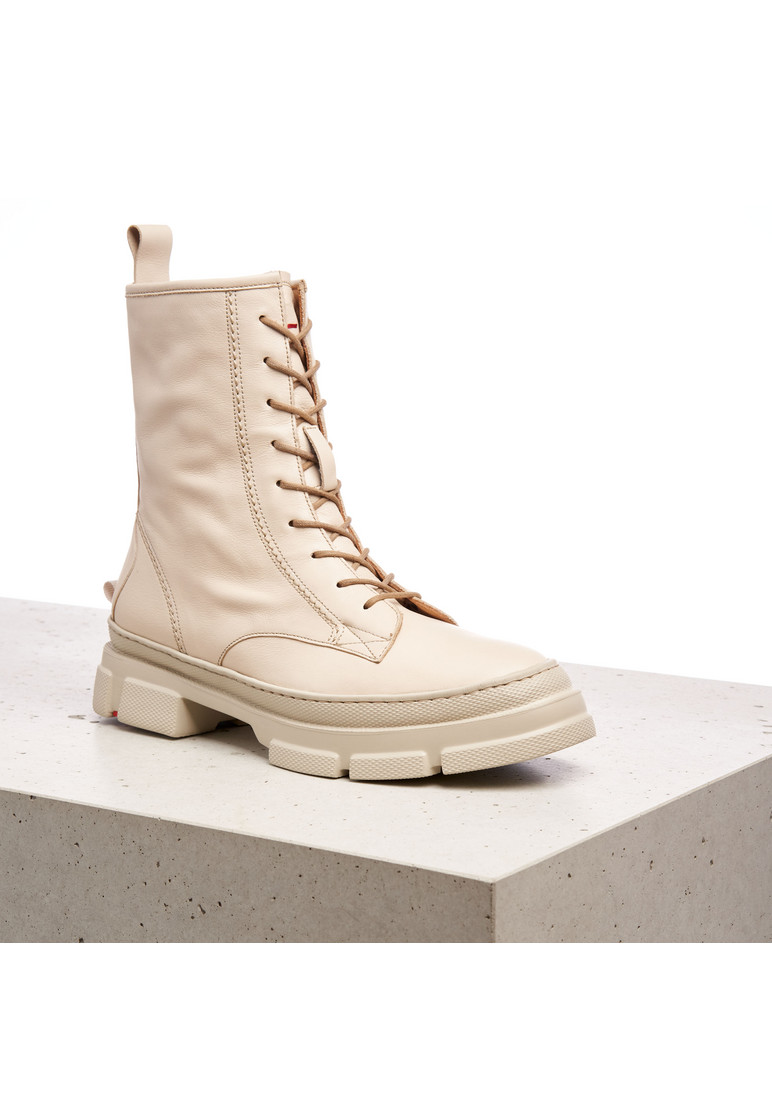STIEFELETTE Beige