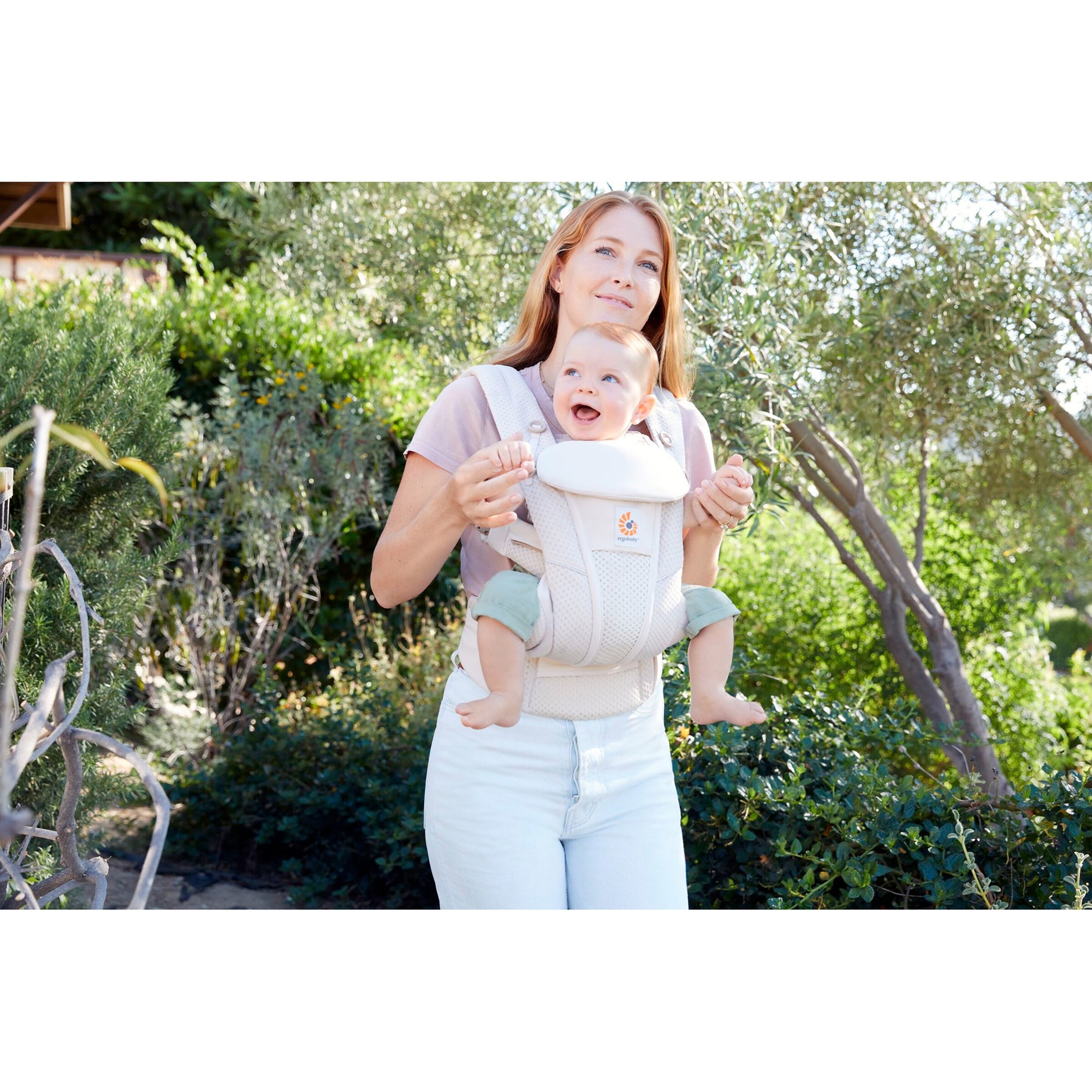 Ergobaby® - Omni Breeze Babytrage, 4 Tragepositionen natural beige
