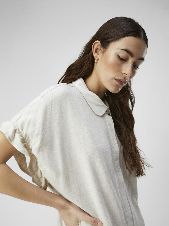 Object OBJSANNE TIANA S/S DRESS NOOS Sandshell