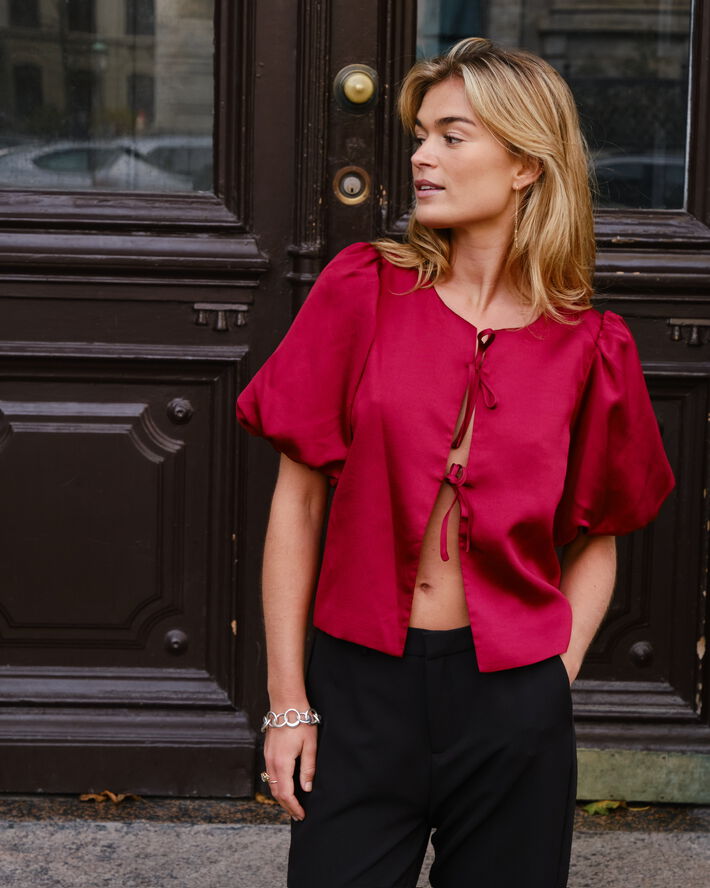Neo Noir Aska Dull Satin Blouse Wine